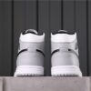 AJ 1 Mid ‘Light Smoke Grey’ 554724-092 AJ 1 Mid ‘Light Smoke Grey’ 554724-092