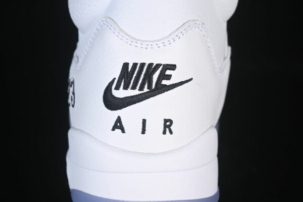 AJ 5 Retro ‘White Metallic’ HQ7978-103