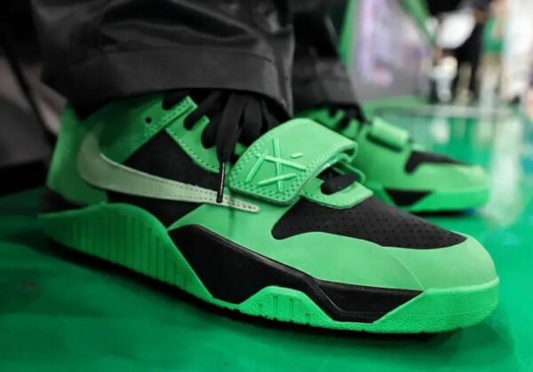 AJ Jumpman Jack ‘Green Spark’ IM9113-300 AJ Jumpman Jack ‘Green Spark’ IM9113-300