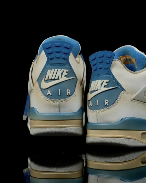 AJ 4 Pokemon Series ‘Blastoise’ AJ 4 Pokemon Series ‘Blastoise’