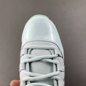 AJ11 x Jaide ‘Fiberglass’ IW1882-300 14 img v3 02130 6be9fe95 4037 45a4 ab08 d69f4fb5f7hu