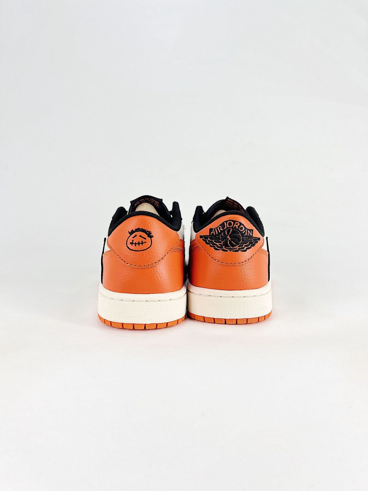 AJ 1 Low Travis Scott ‘Shattered Backboard’ CZ0790-005 AJ 1 Low Travis Scott ‘Shattered Backboard’ CZ0790-005