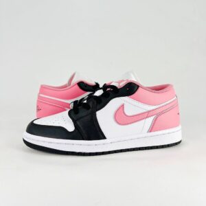 AJ 1 Low ‘Black Pink Gaze’ 553560-025