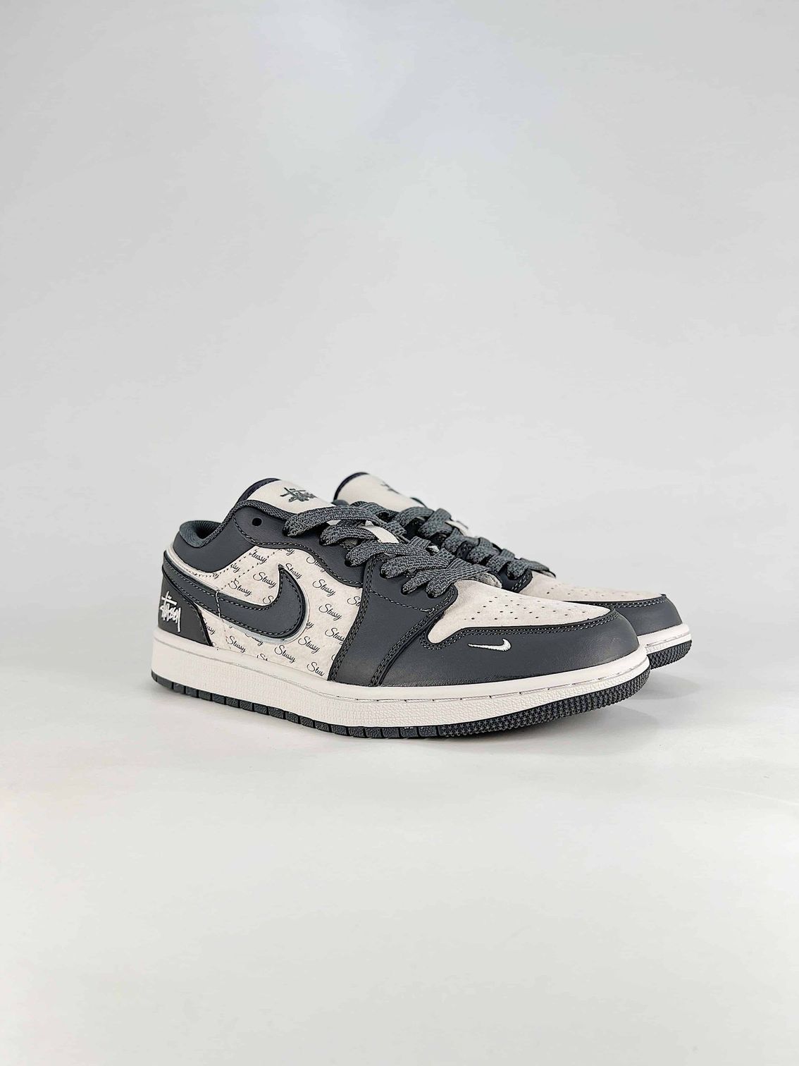 AJ 1 Low Stussy XX3318-966 AJ 1 Low Stussy XX3318-966