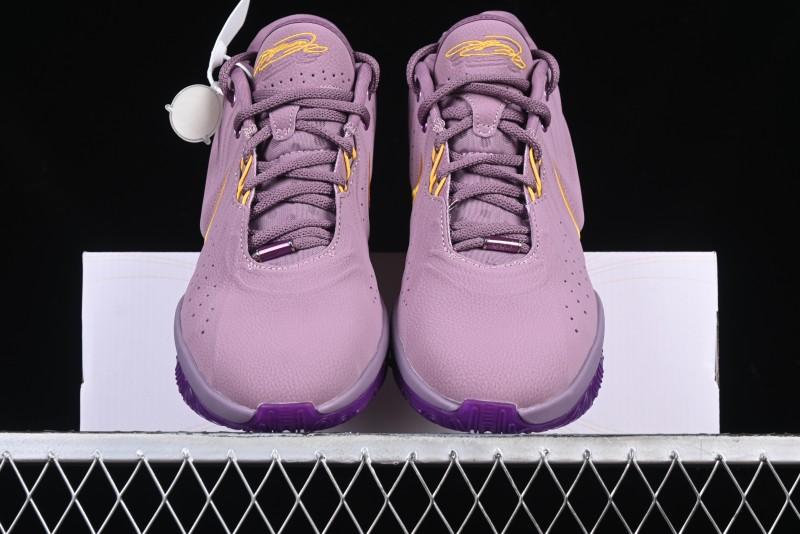Nike LeBron XXI EP Basketball Shoes – FV2345-500 MJ Nike LeBron XXI EP Basketball Shoes – FV2345-500 MJ