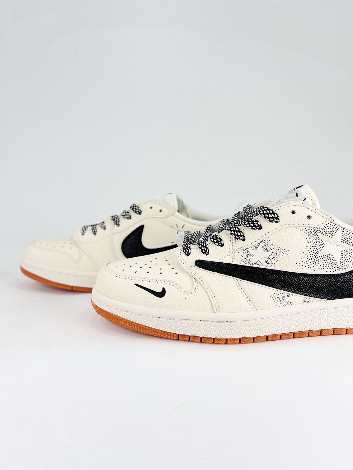 AJ 1 Low Travis Scott Stussy LD2028-073 AJ 1 Low Travis Scott Stussy LD2028-073