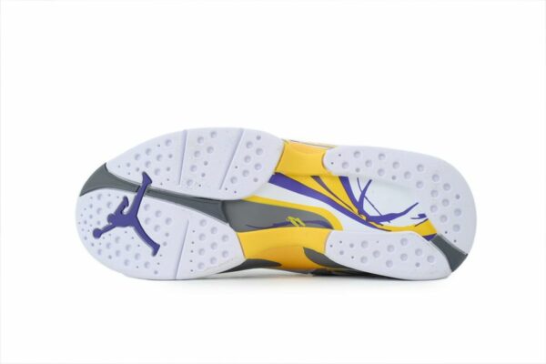 AJ 8 Retro ‘Kobe Bryant’ PE 305381-107 AJ 8 Retro ‘Kobe Bryant’ PE 305381-107
