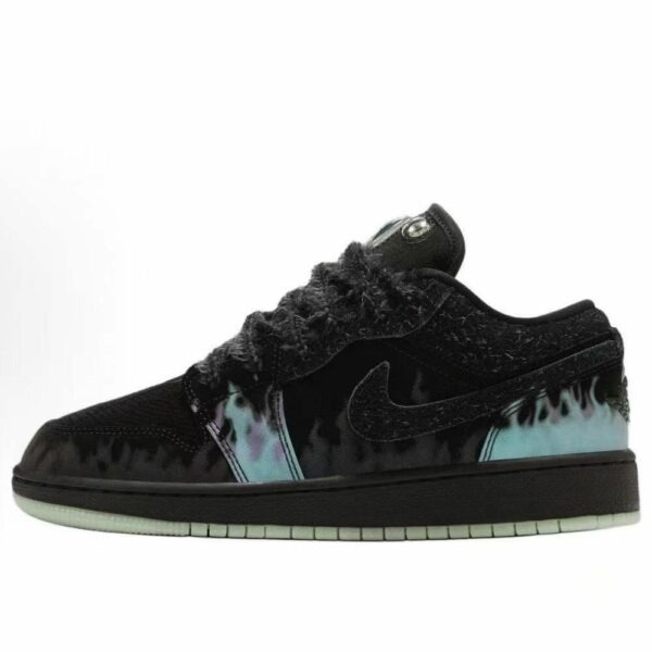 AJ 1 Low ‘Fortune Fly’ HQ3442-001 AJ 1 Low ‘Fortune Fly’ HQ3442-001