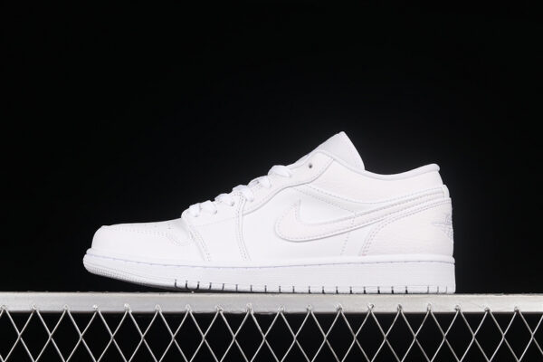 AJ 1 Low ‘Triple White’ 553558-112 AJ 1 Low ‘Triple White’ 553558-112