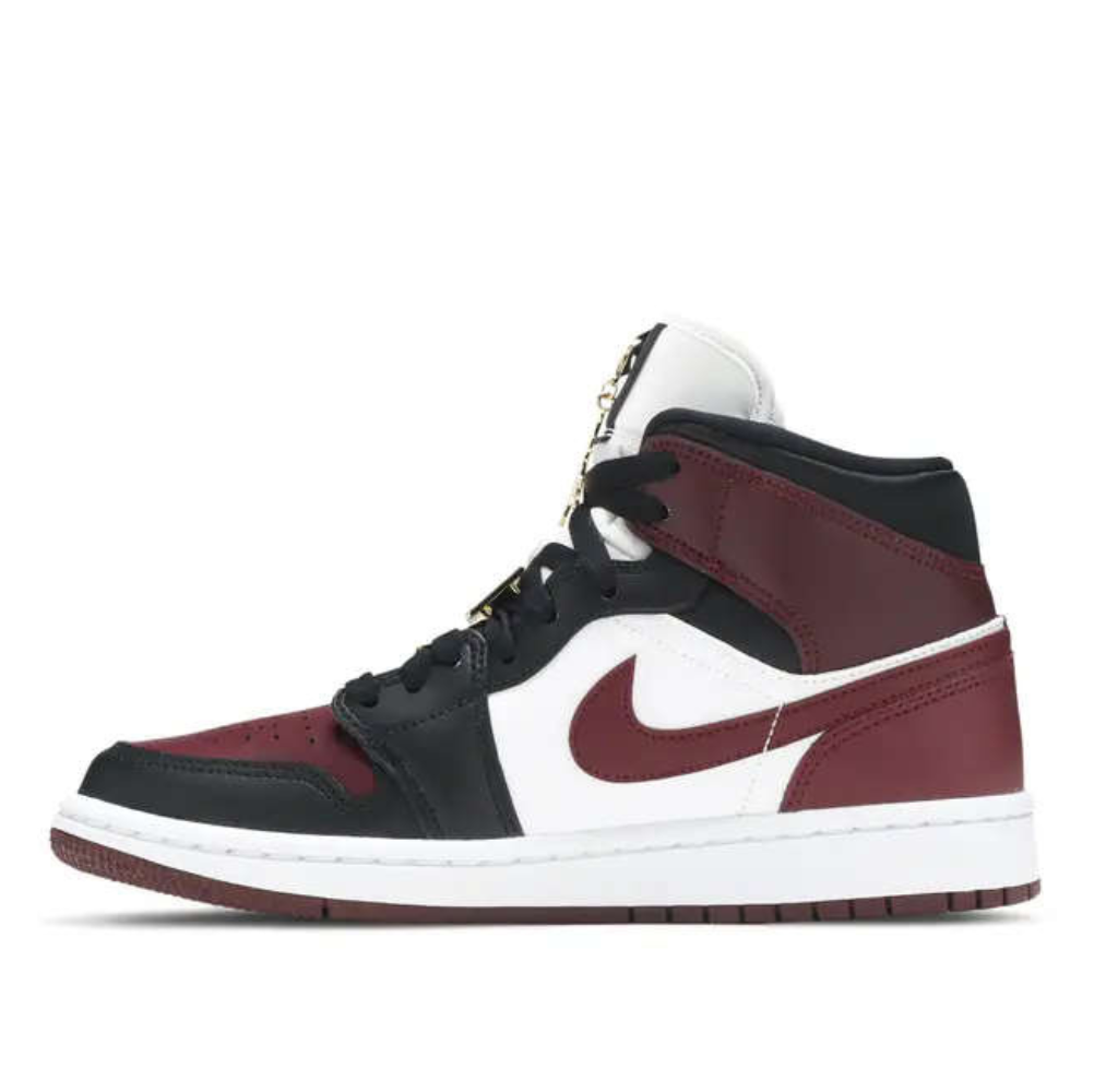 AJ 1 Mid SE ‘Gold Pendants’ CZ4385-016 AJ 1 Mid SE ‘Gold Pendants’ CZ4385-016