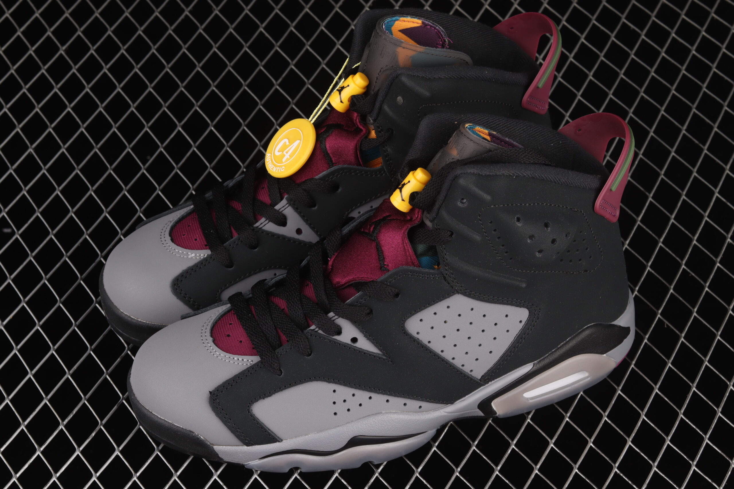 AJ 6 Retro ‘Bordeaux’ CT8529-063 AJ 6 Retro ‘Bordeaux’ CT8529-063