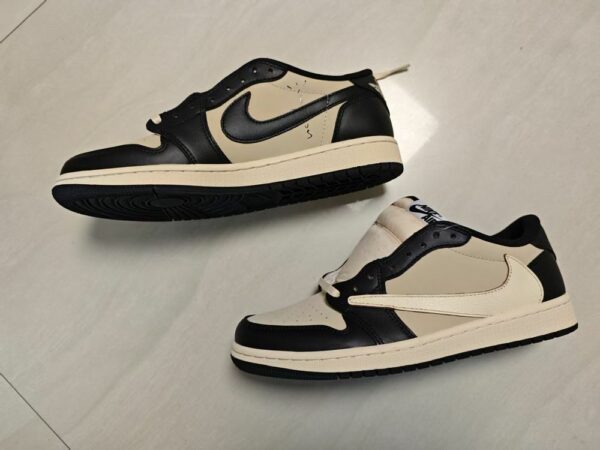 AJ 1 Low OG Travis Scott ‘Pale Vanilla’ DM7866-201