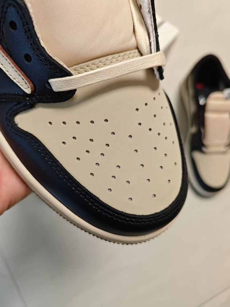 AJ 1 Low OG Travis Scott ‘Pale Vanilla’ DM7866-201 AJ 1 Low OG Travis Scott ‘Pale Vanilla’ DM7866-201