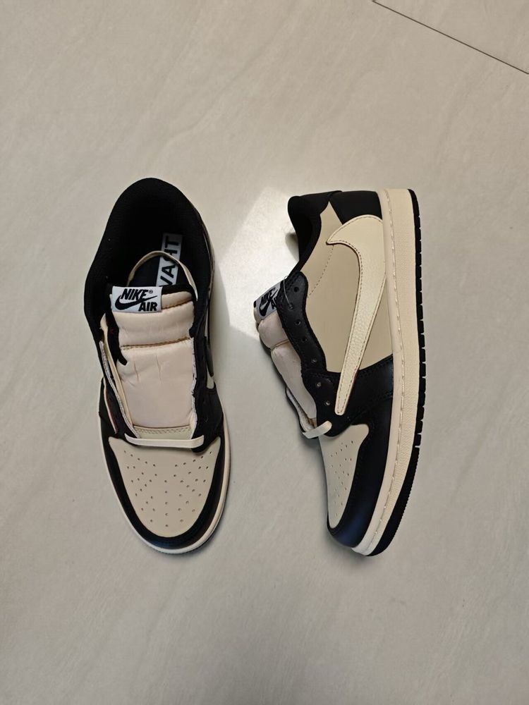 AJ 1 Low OG Travis Scott ‘Pale Vanilla’ DM7866-201 AJ 1 Low OG Travis Scott ‘Pale Vanilla’ DM7866-201