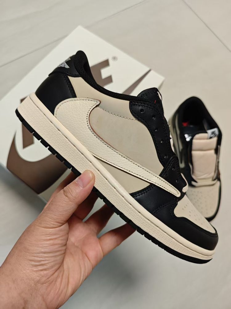 AJ 1 Low OG Travis Scott ‘Pale Vanilla’ DM7866-201 AJ 1 Low OG Travis Scott ‘Pale Vanilla’ DM7866-201