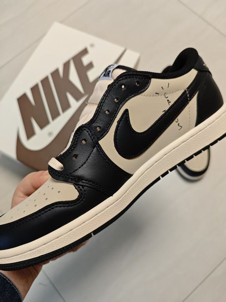 AJ 1 Low OG Travis Scott ‘Pale Vanilla’ DM7866-201 AJ 1 Low OG Travis Scott ‘Pale Vanilla’ DM7866-201