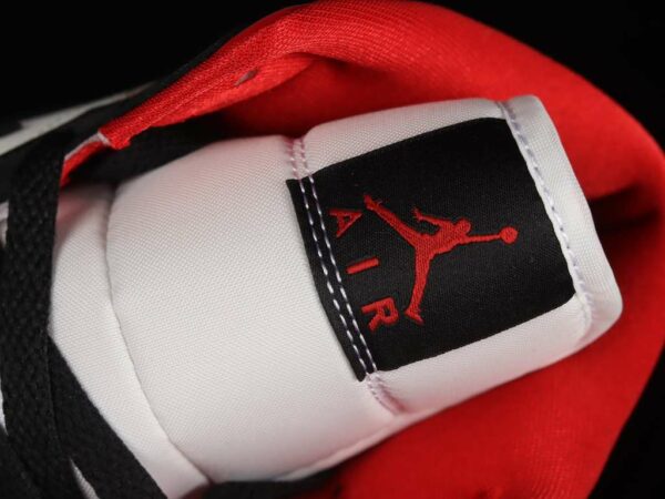 New Arrival AJ1 Mid BQ6472-061