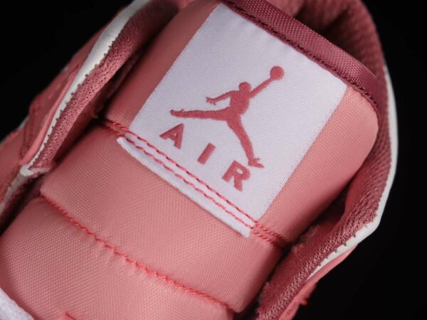New Arrival AJ1 Mid DQ8423-616 Desert Berry