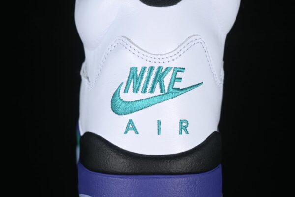 AJ 5 OG Grape 2025 HQ7978-100