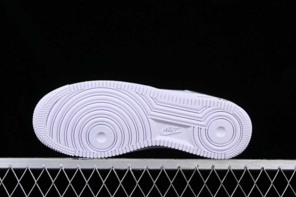 New Arrival AF1 Low DQ7570-001