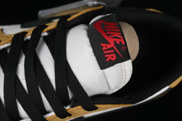 AJ 1 Low OG Rookie Of The Year CZ0790-107