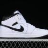 AJ 1 Mid ‘White Black’ DQ8426-132 AJ 1 Mid ‘White Black’ DQ8426-132