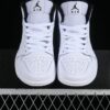 AJ 1 Mid ‘White Black’ DQ8426-132 AJ 1 Mid ‘White Black’ DQ8426-132