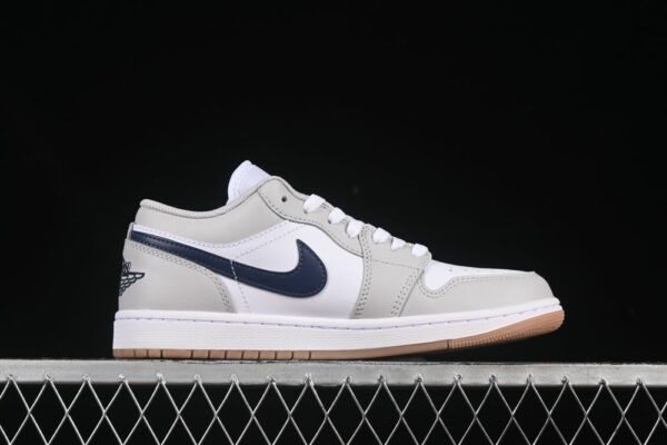 AJ 1 Low ‘Georgetown’ 553558-146