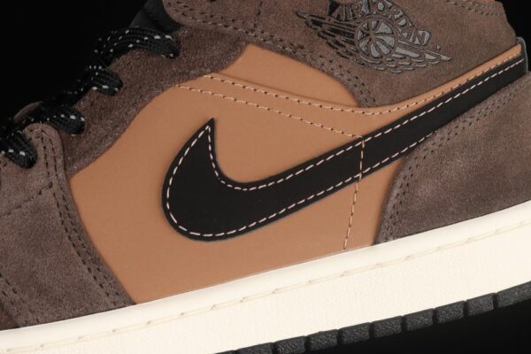 AJ 1 Mid SE ‘Dark Chocolate’ DC7294-200