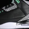 AJ 3 Retro ‘Green Glow’ CT8532-031