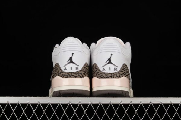 AJ 3 Retro Atmosphere CK9246-102