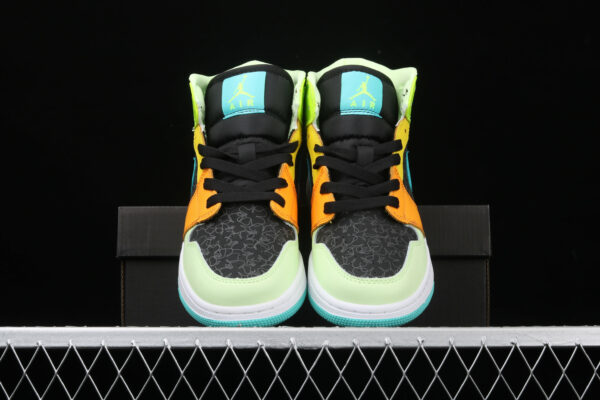 AJ 1 Mid Aurora Green BQ6931-037