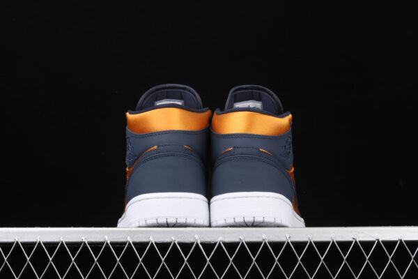AJ 1 Mid SE Premium Stain Gold 852542-401