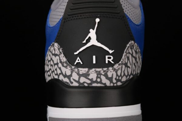 AJ 3 Retro Varsity Royal CT8532-400
