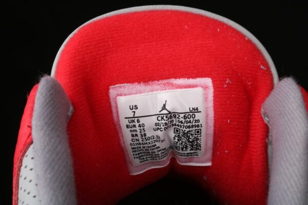 AJ 3 Retro SE Unite CK5692-600