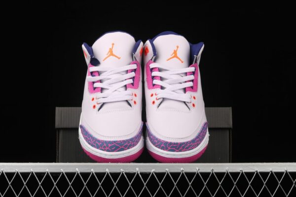 AJ 3 Retro Barely Grape 441140-500
