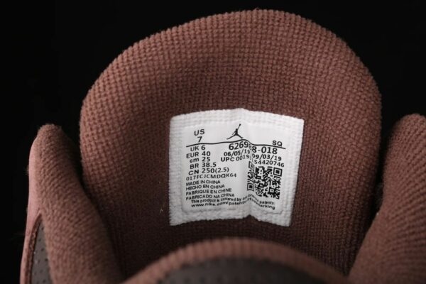 AJ 3 Retro Antique Brass Brown 626988-018