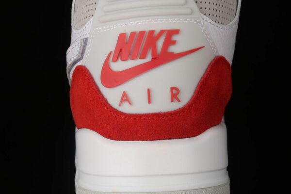 AJ 3 Retro Tinker Air Max 1 CJ0939-100