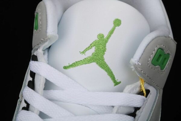 AJ 3 Retro Chlorophyll 136064-006