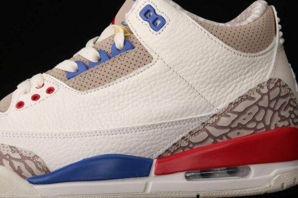 AJ  3 Retro International Flight 136064-140