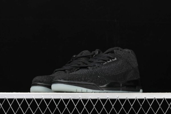 AJ 3 Retro Flyknit Black AQ1005-001
