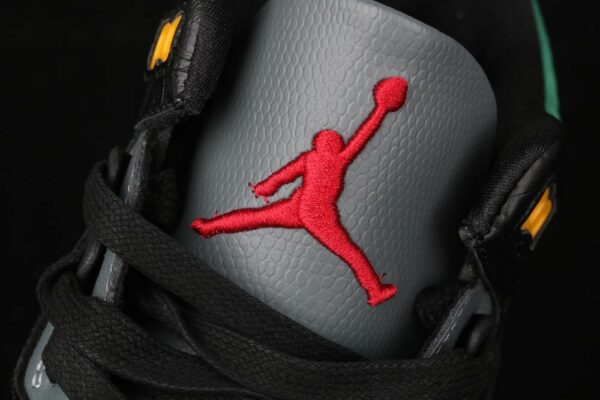 AJ 3 Retro SE Animal Instinct 2.0 CV3583-003