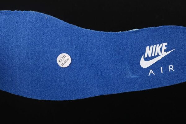 AJ 3 Fragment Sample DA3595-111