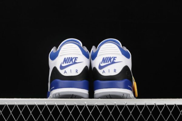 AJ 3 Fragment Sample DA3595-111