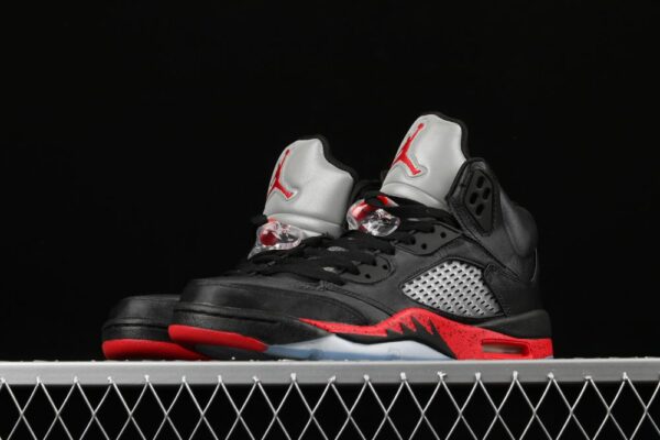 AJ 5 Retro Satin Bred 136027-006