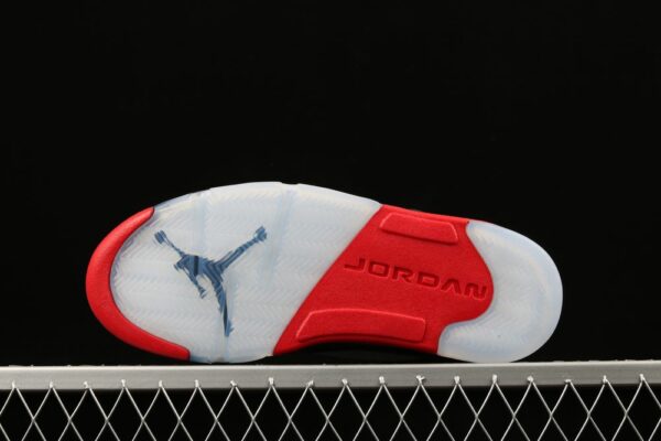 AJ 5 Retro Satin Bred 136027-006