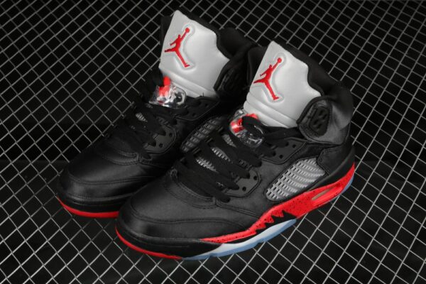 AJ 5 Retro Satin Bred 136027-006