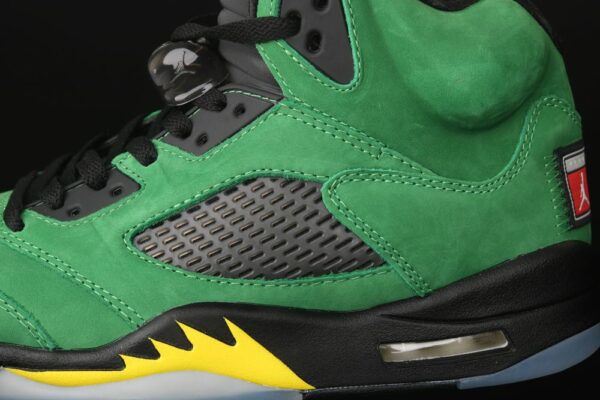 AJ 5 Retro SE Oregon Ducks CK6631-307