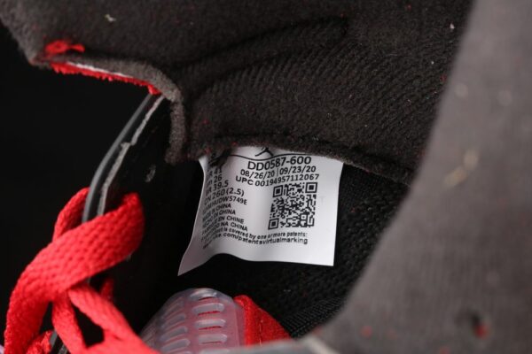 AJ 5 Retro Raging Bull DD0587-600