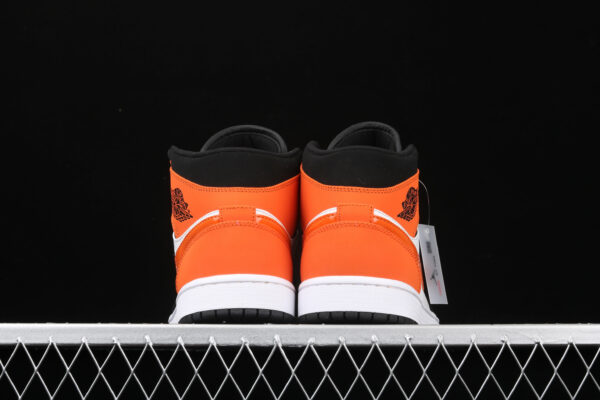AJ 1 Mid Shattered Backboard 554724-058